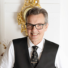 https://www.valbobegravningsbyra.se/wp-content/uploads/2026/04/jan-ny.jpg